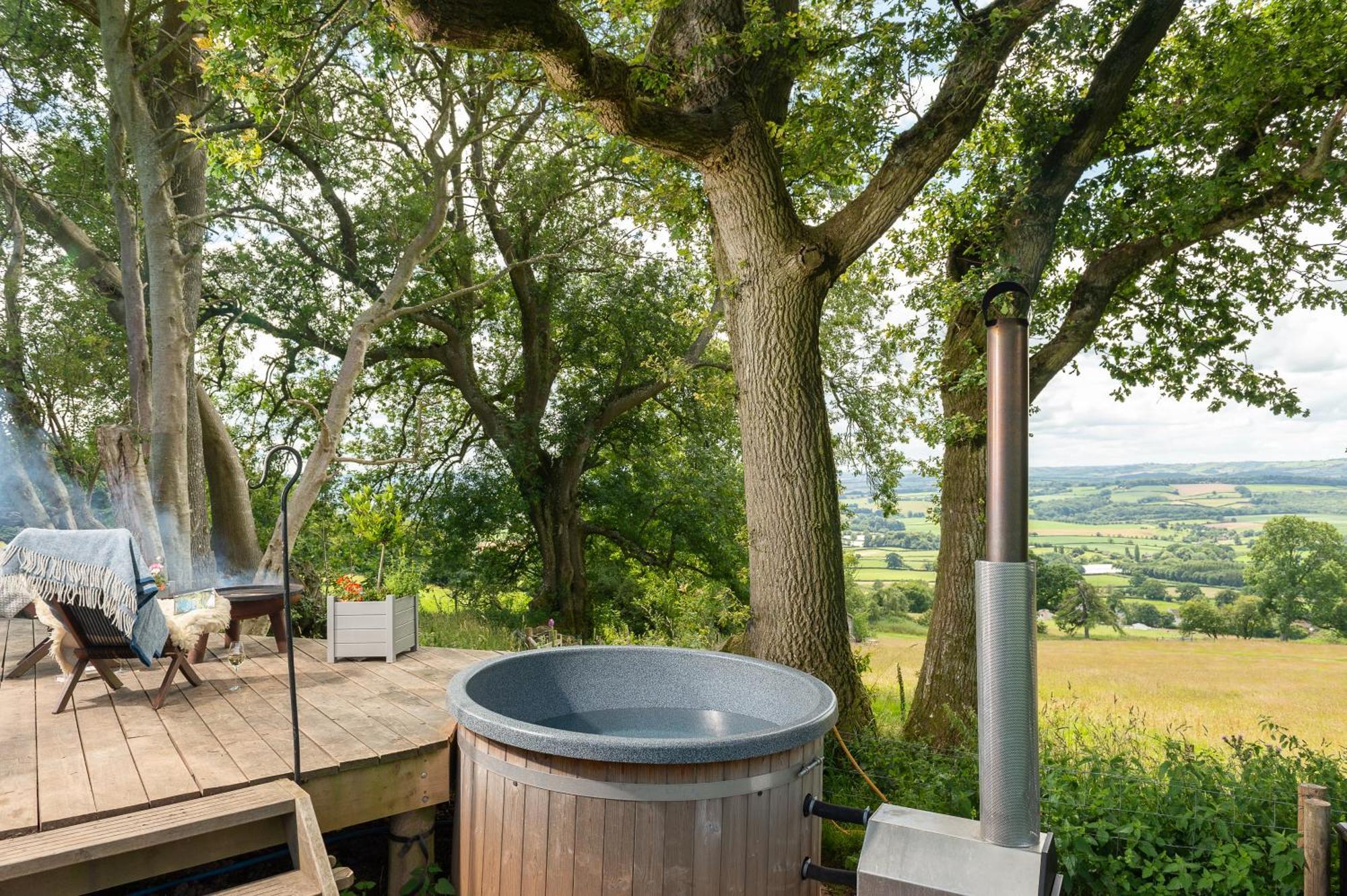 Tilbury Shepherd Huts With Hot Tubs Plus Holiday Cottages West Bagborough Exterior foto